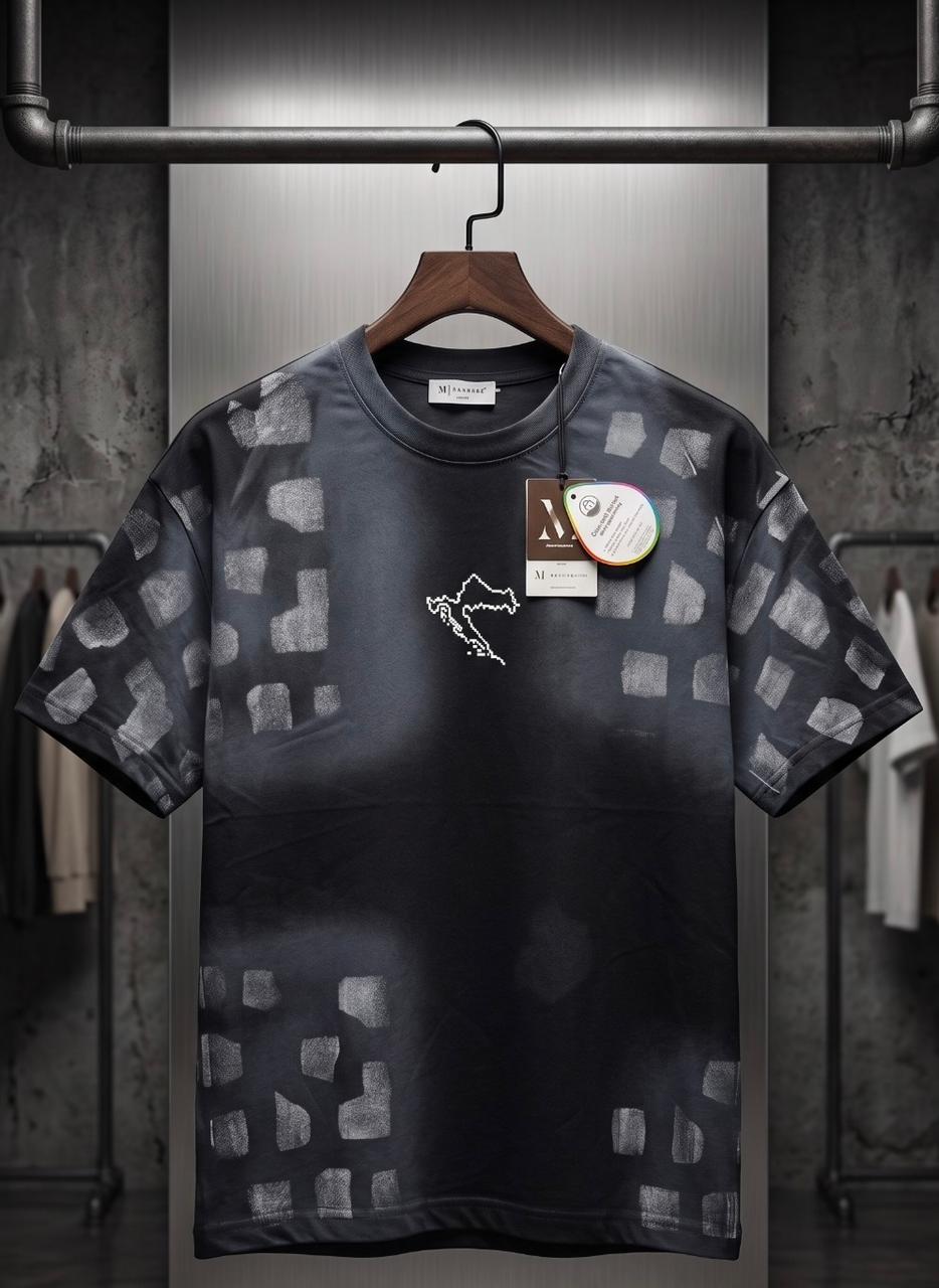 Black LG Oversized T-Shirt - Black Out